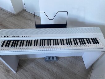 Klavír - 4