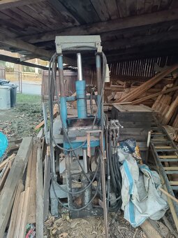 Cirkulárka se štípačkou - 4