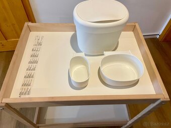 Přebalovací stůl + košíky - 4