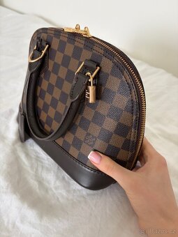 Hnědá kožená kabelka - 4