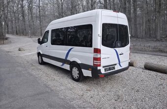 Mercedes-Benz Sprinter - 4