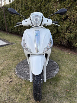 Piaggio Medley 125, CZ - 4