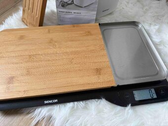 Domácí pekárna Silvecrest, váha Sencor a prkénko - 4