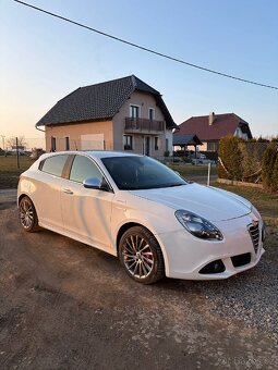 Alfa Romeo Giulietta 2.0jtdm - 4