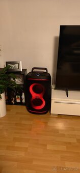 Jbl pártyboxy 520 - 4