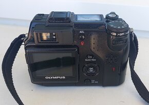 Digitální fotoaparát Olympus C5050 - 4