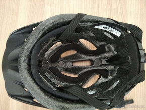 Cyklistická helma UVEX 52-57cm - 4