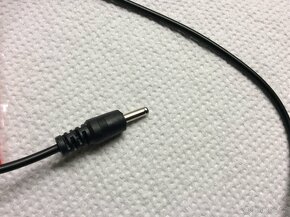 DOBÍJECÍ USB KABEL PRO STARŠÍ TELEFONY NOKIA - 4