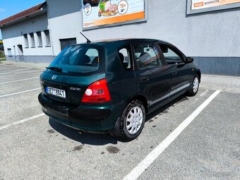 Honda Civic 7g - 4
