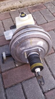 Brzdový posilovač a brzdový válec BMW E61 - 4