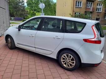 Renault Grand Scenic - 4