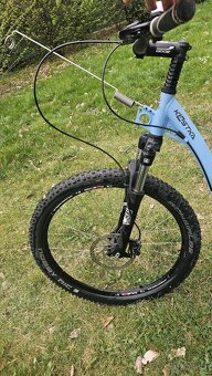 Koloběžka Kostak Mushing MAX G6 kola 26 a 20" - 4