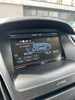 Ford Focus 1.5 EcoBost 110 kw / TITANIUM - 4