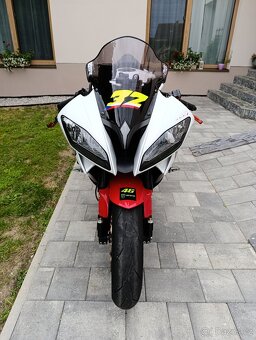 Yamaha YZF R6 - 4