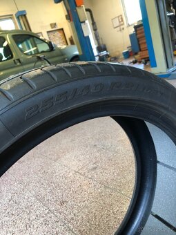 255/40 R 21 Pirelli - 4