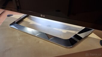 Televize Cinema 3D LED LG 47LM760S 47" - 4
