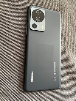 Prodám Xiaomi 13 Lite 5G 8/128GB - 4