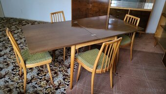 Jídelní stůl rozkládací - leštěný - 4