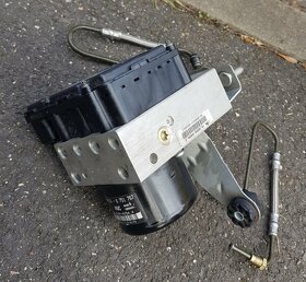 Prodám Řídící jednotku ABS na BMW e46.R. v.2001 - 4