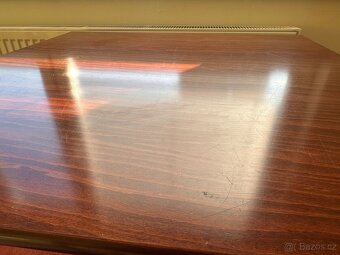 TON/Thonet jídelní set – stůl 80×80 + ohýbané židle, masiv - 4