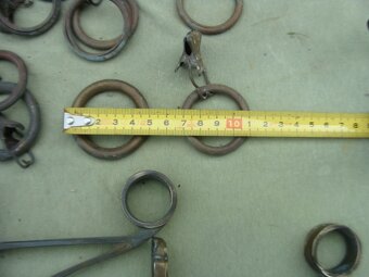 Staré mosazné záclonové díly - 4