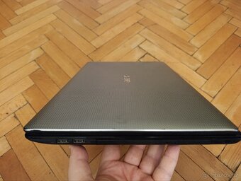 Notebook Acer Aspire 5551G – na náhradní díly nebo opravu - 4