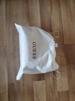 Kabelka GUESS VIKKY TOTE -  hnědá - 4