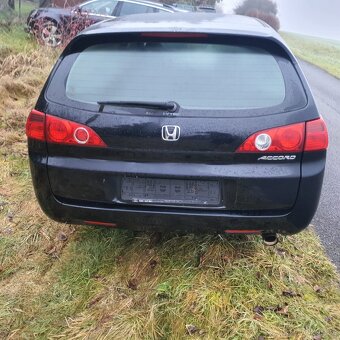 Honda accord - 4