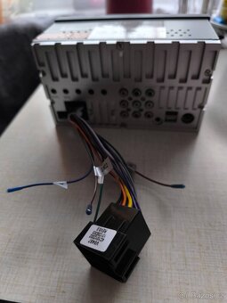 Predám autorádio s podporou bluetooth - 4