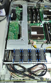 Server HP ProLiant DL160 G6 - 4