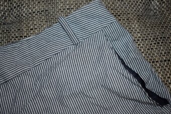 Značkové kraťasy Next, H&M velikost 146/152/158 - 4