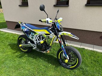 Husqvarna 701 SM - 4