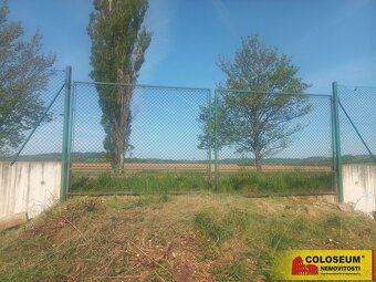 Sebranice - zahrada, 2000 m2, příjezdová asfaltová komunikac - 4