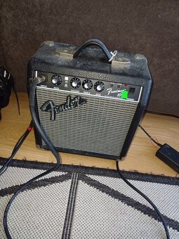 Roland FR-2 Grey V-Accordion - 4