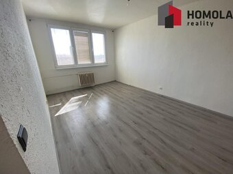 Velký byt 4+1, 94m2, s lodžií. - 4
