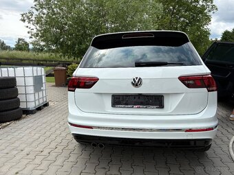 VW Tiguan 2tdi DSG 4x4 R Line m.r2021 kamera Matrix led Hud - 4