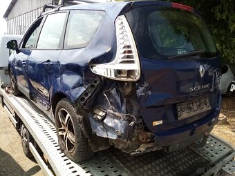 Renault Scenic III,3, grand 1.6 DCI 81kW r.v.2010 - 4