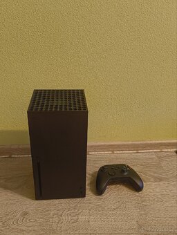 Xbox Series X - 4
