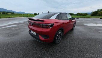 Volkswagen ID.5 Pro 11/2023 - 4