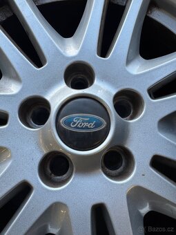 Komplet Kola Focus 2014, 215/55 R16 - 4