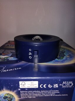 svítící 3D puzzleball globus 72 dílků Ravensburger - 4