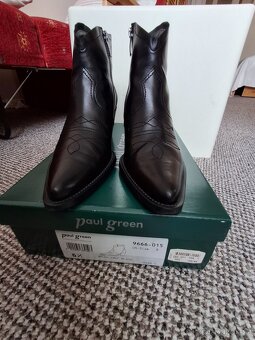 Stylové kotníkové kožené boty - 4