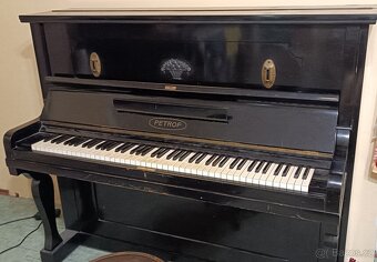 Pianino PETROF piáno, klavír - 4