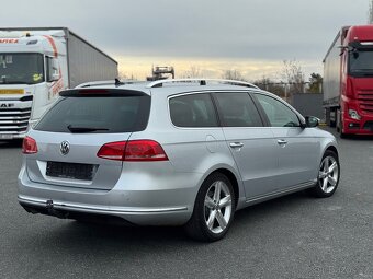 Vw Passat B7 2.0 TDI 103kw Highline/ alcantara/ kamera - 4