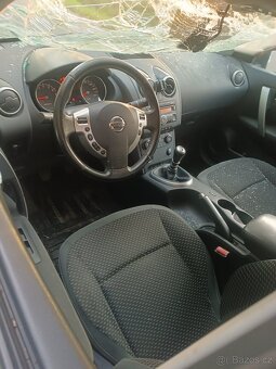 Nissan Qashqai 2.0i 16V - 4