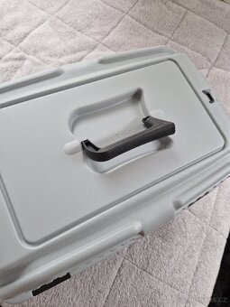 Přepravka pro kočky nebo pejsky - 4