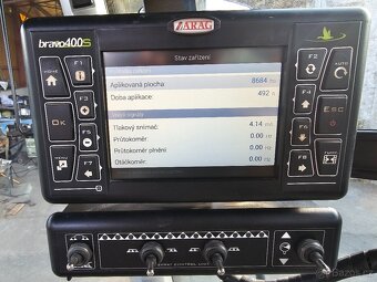 Samochodný postřikovač Mazzotti MAF 3180 - 4