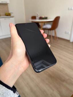 Apple iphone 11 - 128GB, black - 4