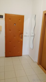 Pronájem bytu 1+1 Zlín - 4