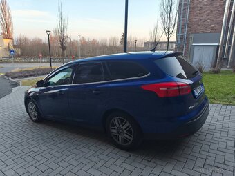 FORD FOCUS TITANIUM 1.6TDCi 85kW - 4